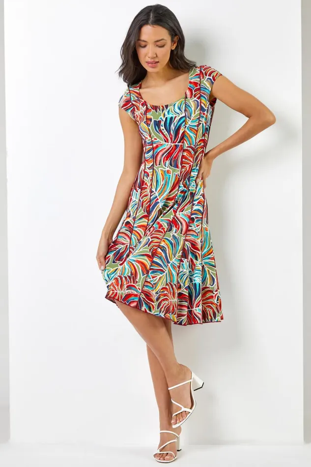 Women Red Textured Leaf Print Panel Dress Roman Dresses
