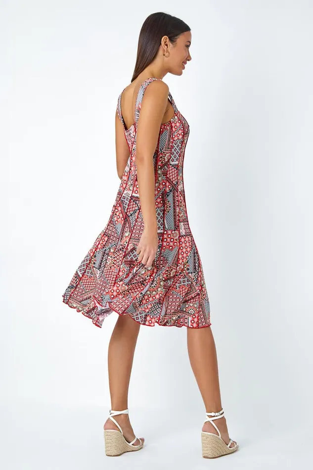 Women Red Textured Patchwork Panelled Stretch Dress Roman Dresses