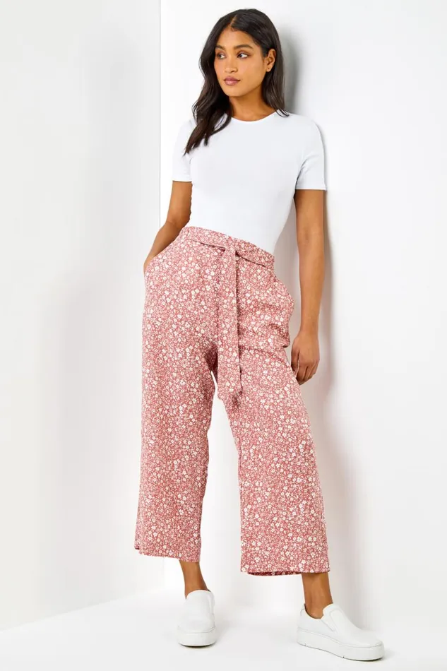 Women Rust Ditsy Floral Elastic Tie Waist Cropped Culottes Roman Trousers