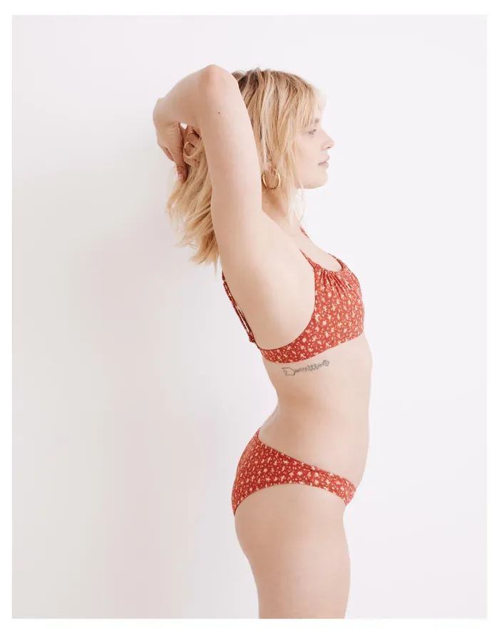 Women Second Wave Gathered Bikini Top In Ditsy Floral Scarlet Madewell Swim Women Second Wave Gathered Bikini Top In Ditsy Floral Scarlet Madewell Swim