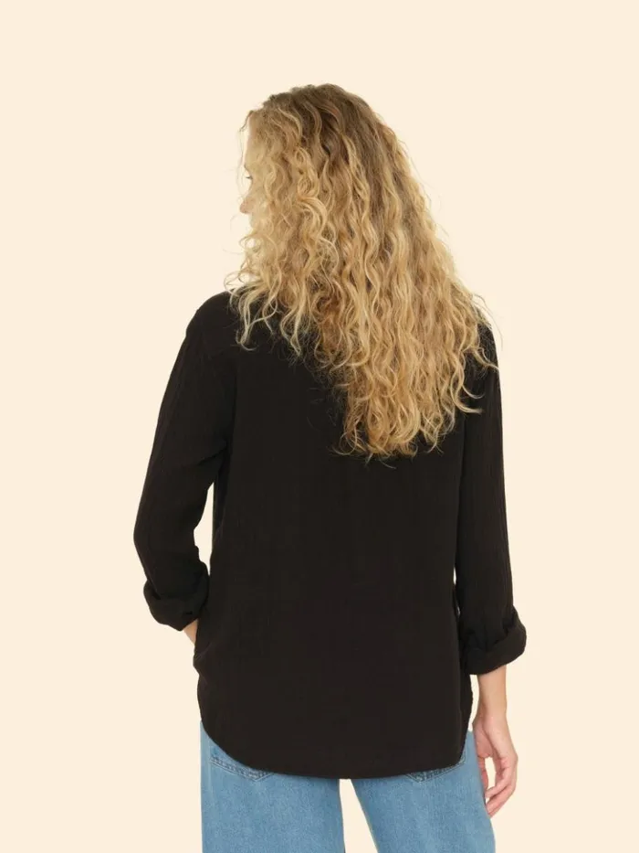 Women Shirts Xirena Black Scout Shirt
