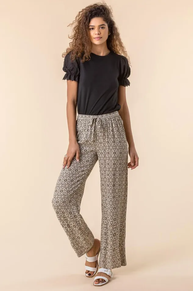 Women Stone Geometric Elastic Waist Wide Leg Trouser Roman Trousers