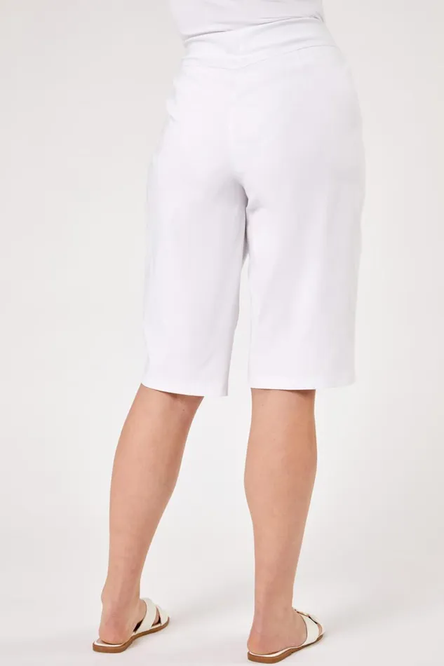 Women White Curve Knee Length Elastic Waist Shorts Roman Trousers