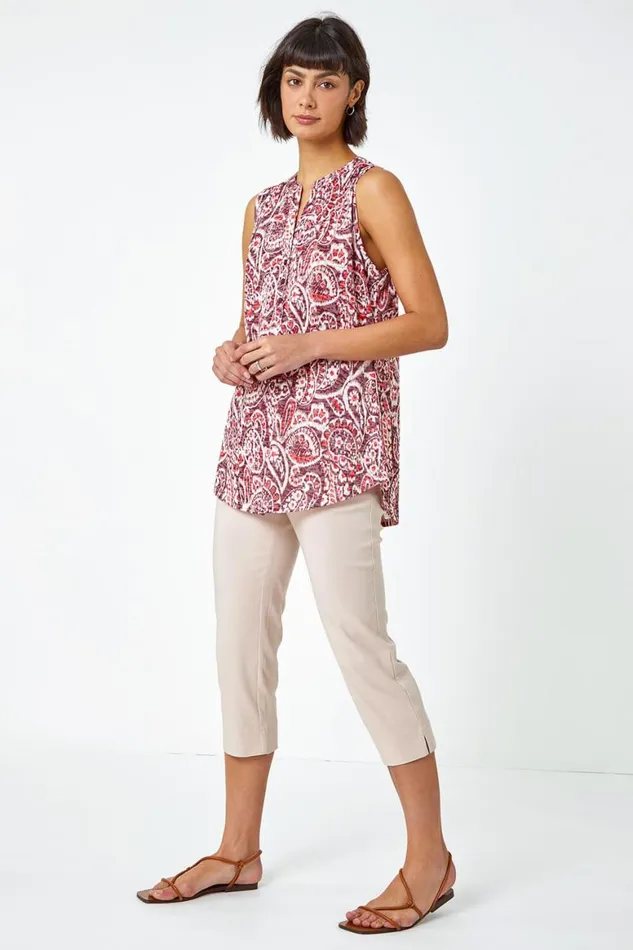 Women Wine Sleeveless Paisley Print Top Roman Tops