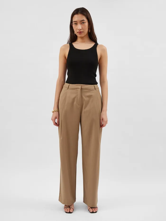Women Wynn Hamlyn 8211 Lana Trouser In Tan The UNDONE Pants